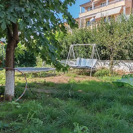 Pjescana Uvala 14564b *