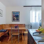 Apartment Pjescana Uvala 14564b *