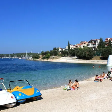 Pjescana Uvala 14564b *