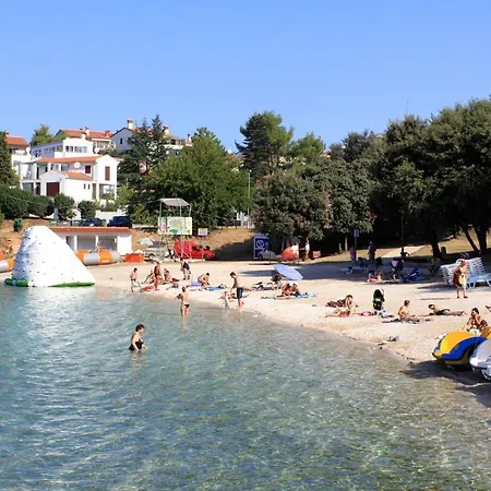 Pjescana Uvala 14564b * Πούλα