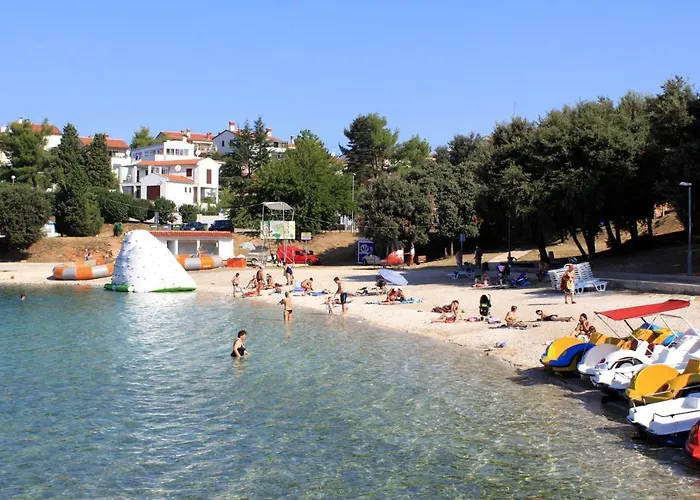 Pjescana Uvala 14564b * Πούλα